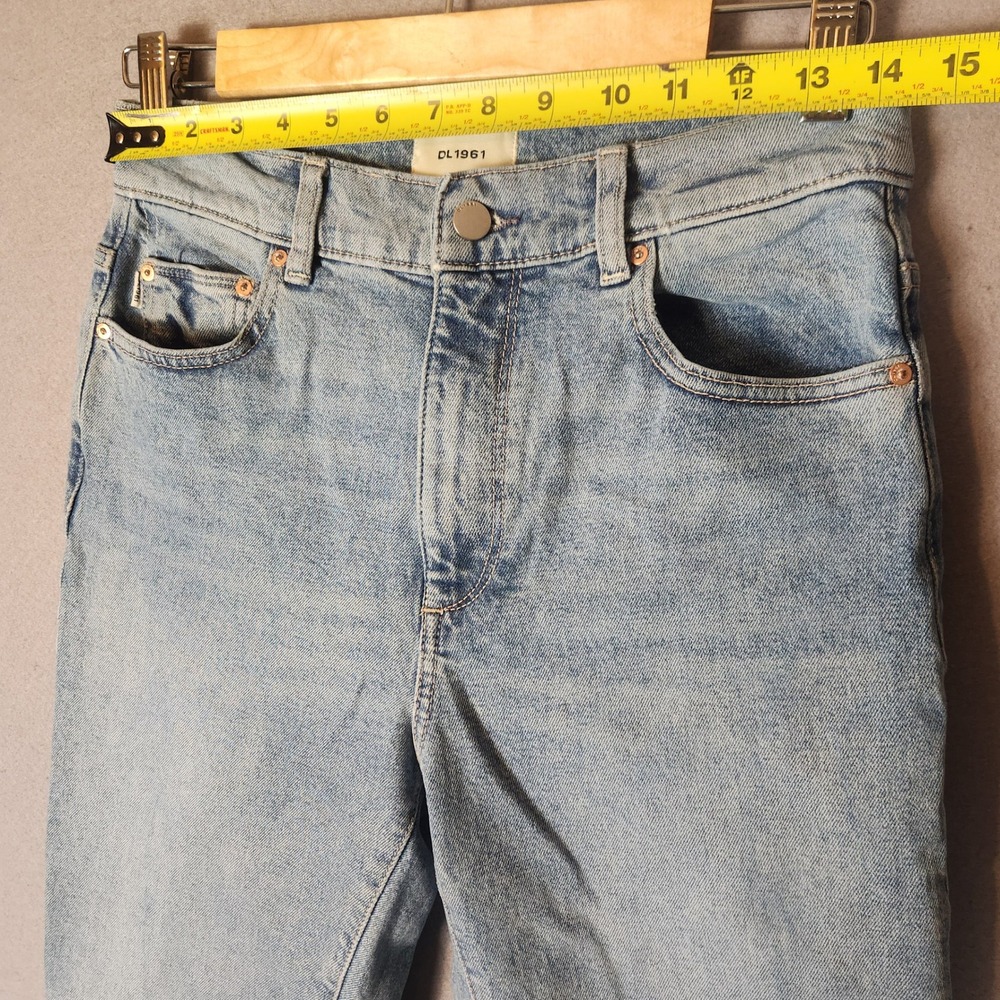 DL1961 Patti Straight Jeans Size 27 Light Blue High Rise Vintage Wash - Picture 5 of 10